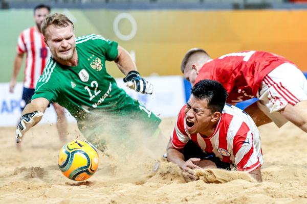 Сборная России во второй раз переиграла Парагвай