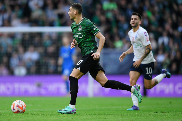 
        Первое испытание пройдено: "Краснодар" обыграл "Крылья" и вернул себе лидерство в РПЛ
        
        
        
	