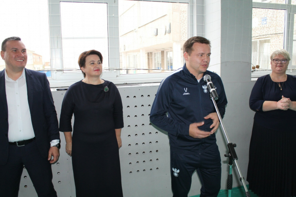 Пименов и Гасилин приехали к победителям фестиваля &laquo;Футбол в школе&raquo; 