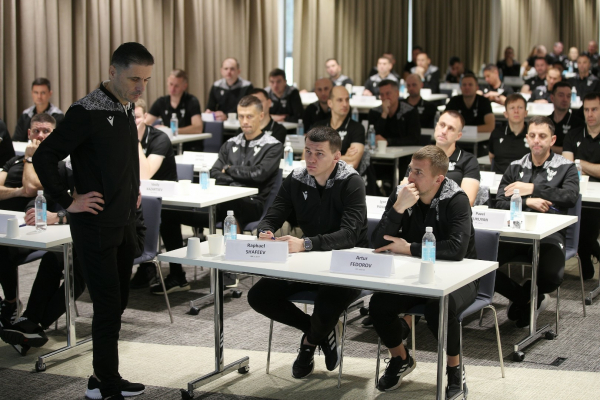 Судьи Мир РПЛ и помощники арбитров провели заключительный сбор в 2023 году