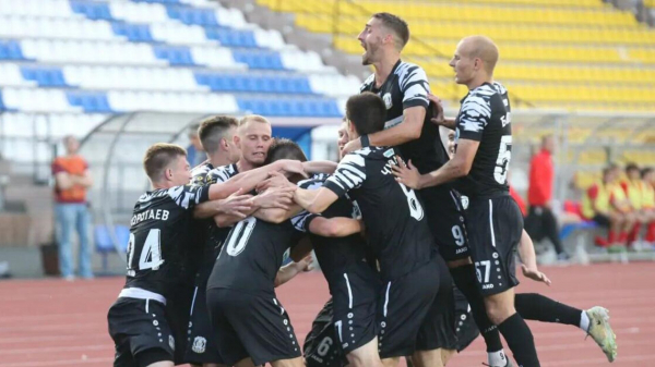 Футболисты "Тюмени" обыграли "Сокол" в матче Первой лиги