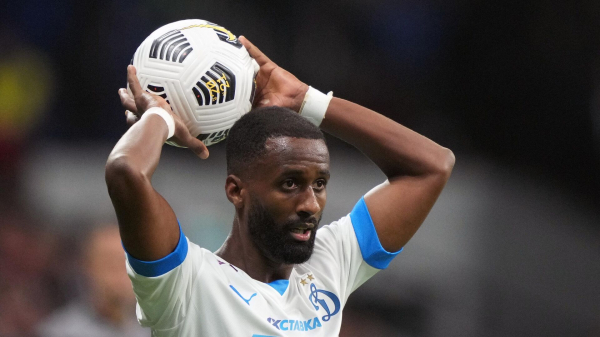 Защитник "Динамо" Даса пройдет обследование по поводу травмы бедра в понедельник