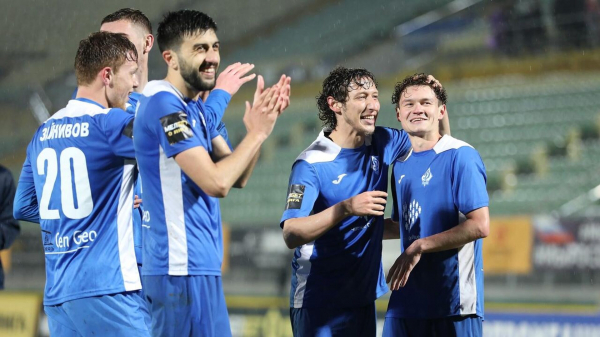 Махачкалинское "Динамо" обыграло "Нефтехимик" в матче Первой лиги