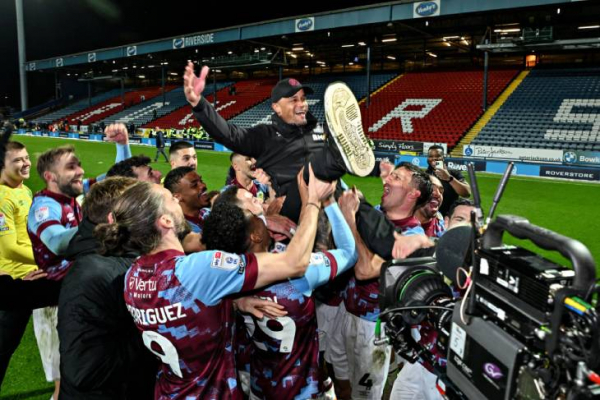 Из преемников Гвардиолы в неудачники АПЛ. Где и как все пошло не так для Компани и &laquo;Бернли&raquo;?