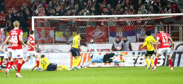 
        Был футбол, а стал валидол. &laquo;Спартак&raquo; добыл победу в матче с &laquo;Ростовом&raquo;, но заставил нервничать
        
        
        
	