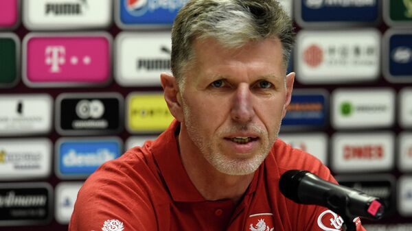 Тренер сборной Чехии Шилгавы подал в отставку после выхода команды на Евро