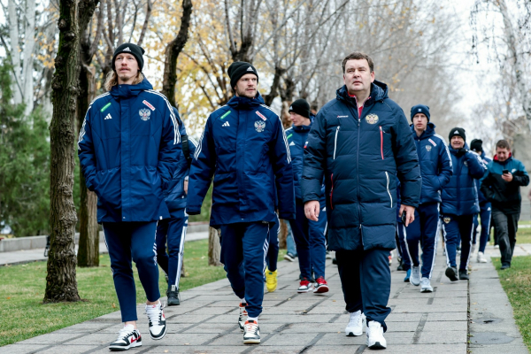 Сборная России посетила Мамаев курган