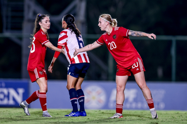 Сборная России по пляжному футболу выиграла все матчи в Асунсьоне