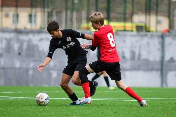 &laquo;Ленинградец&raquo; и &laquo;Акрон-Академия Коноплёва&raquo; одержали первые победы