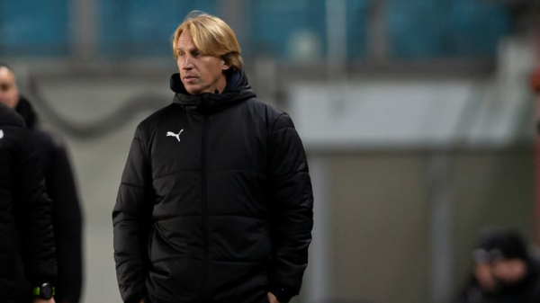 &laquo;Сочи&raquo; объявил об увольнении Точилина с поста главного тренера