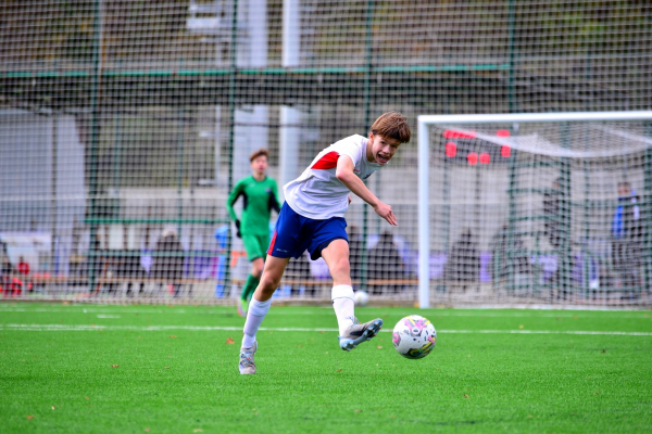 &laquo;Ленинградец&raquo; и &laquo;Акрон-Академия Коноплёва&raquo; одержали первые победы