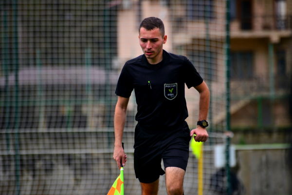 &laquo;Ленинградец&raquo; и &laquo;Акрон-Академия Коноплёва&raquo; одержали первые победы