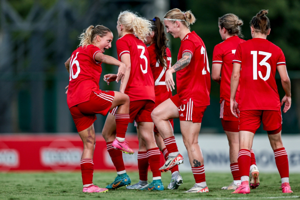 Сборная России по пляжному футболу выиграла все матчи в Асунсьоне