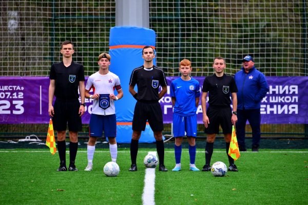 &laquo;Ленинградец&raquo; и &laquo;Акрон-Академия Коноплёва&raquo; одержали первые победы