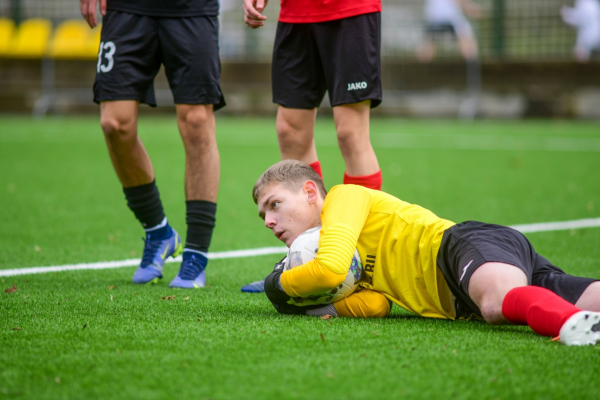 &laquo;Ленинградец&raquo; и &laquo;Акрон-Академия Коноплёва&raquo; одержали первые победы