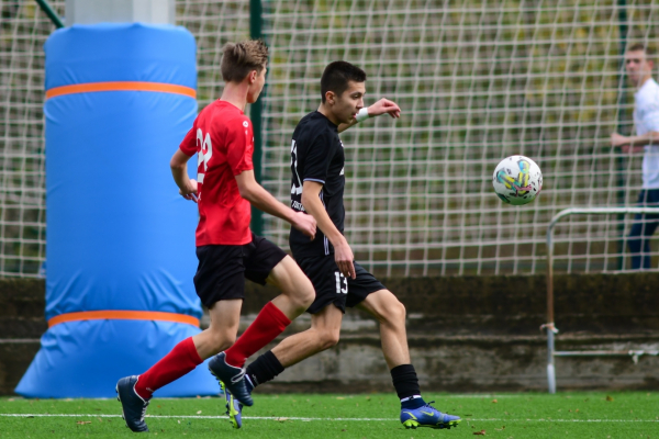 &laquo;Ленинградец&raquo; и &laquo;Акрон-Академия Коноплёва&raquo; одержали первые победы