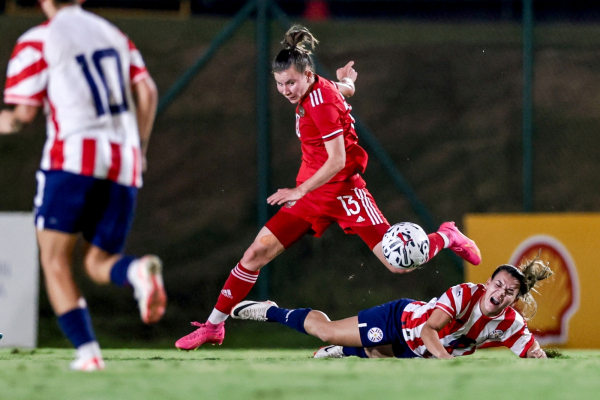 Сборная России по пляжному футболу выиграла все матчи в Асунсьоне