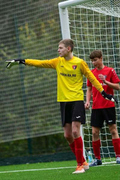 &laquo;Ленинградец&raquo; и &laquo;Акрон-Академия Коноплёва&raquo; одержали первые победы
