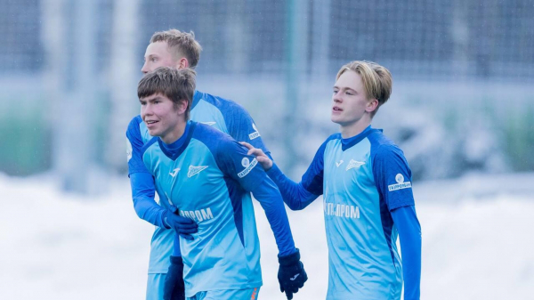 "Зенит" завоевал серебро чемпионата Молодежной футбольной лиги, обойдя "Ростов"