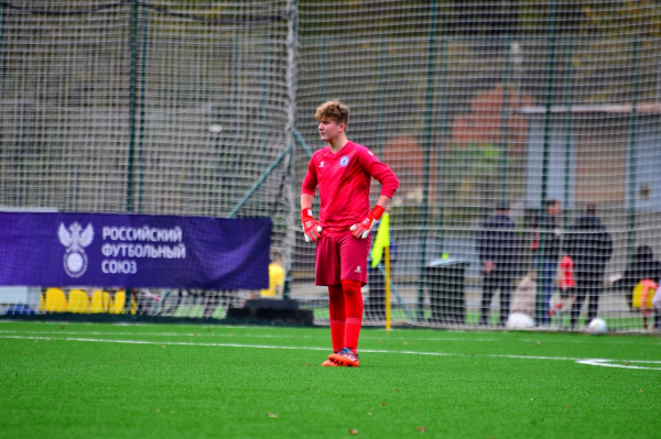 &laquo;Ленинградец&raquo; и &laquo;Акрон-Академия Коноплёва&raquo; одержали первые победы