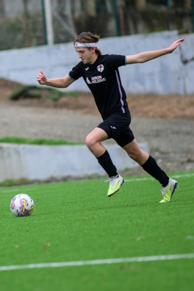 &laquo;Ленинградец&raquo; и &laquo;Акрон-Академия Коноплёва&raquo; одержали первые победы