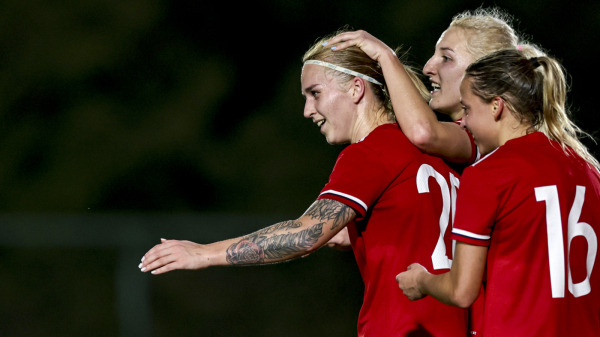 Женская сборная России обыграла команду Парагвая со счётом 3:0