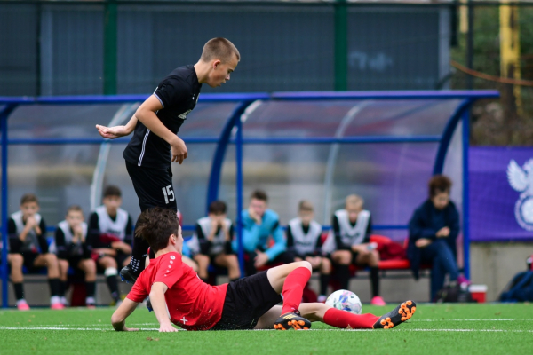 &laquo;Ленинградец&raquo; и &laquo;Акрон-Академия Коноплёва&raquo; одержали первые победы