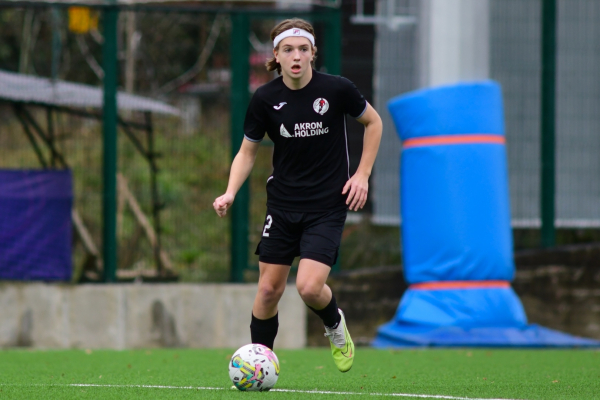 &laquo;Ленинградец&raquo; и &laquo;Акрон-Академия Коноплёва&raquo; одержали первые победы