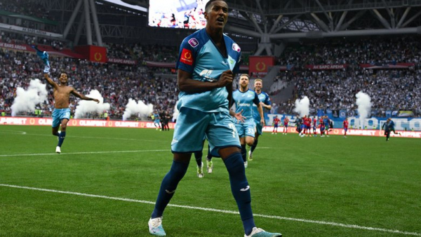 Медведев опроверг, что &laquo;Зенит&raquo; работает над переходом Ренана в другой клуб в январе