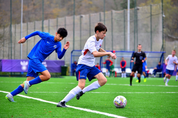 &laquo;Ленинградец&raquo; и &laquo;Акрон-Академия Коноплёва&raquo; одержали первые победы