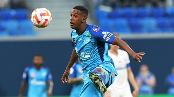 Европейский клуб предложил "Зениту" 25 млн за Ренана