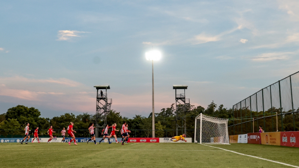 Сборная России по пляжному футболу выиграла все матчи в Асунсьоне