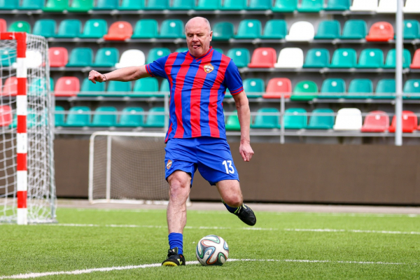 Ветераны Комитета ветеранов футбола РФС выиграли апрельский тур &laquo;Негаснущих звёзд-2024&raquo;