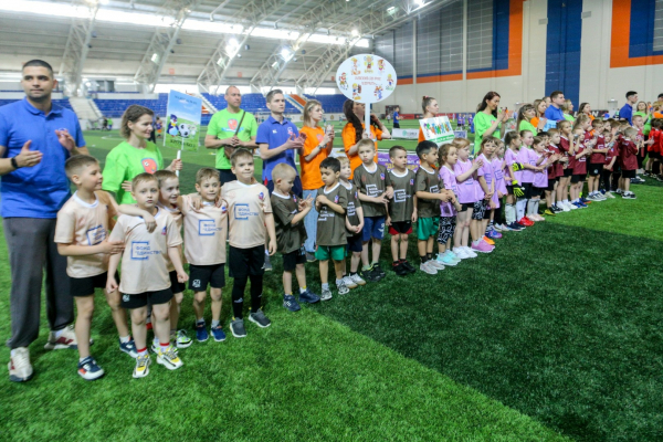 320 детей сыграли в футбол на фестивале &laquo;Крохабол&raquo; в Новосибирске