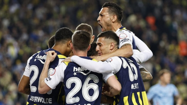 &laquo;Фенербахче&raquo; &mdash; &laquo;Бешикташ&raquo;. Ставка (к. 1.84) и прогноз на футбол, чемпионат Турции, 27 апреля 2024 года