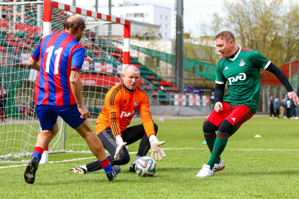 Ветераны Комитета ветеранов футбола РФС выиграли апрельский тур &laquo;Негаснущих звёзд-2024&raquo;