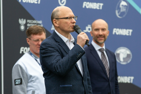 &laquo;FONBET Стальная воля&raquo; открылась матчем звёзд по футболу на электроколясках