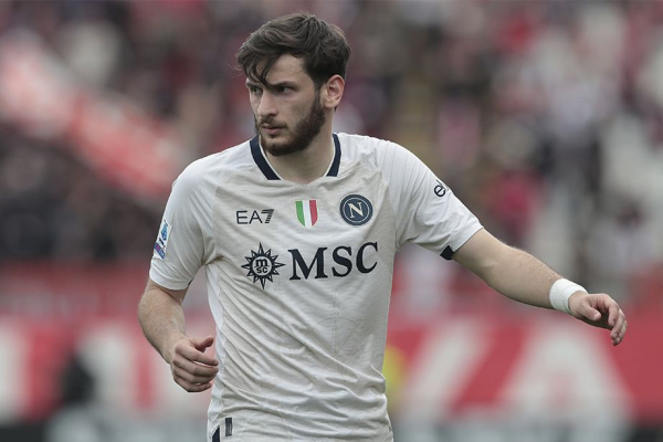 Трансферы, лето-2024: возможные переходы, Бернарду Силва, Кварацхелия, Ямал, Кьеза, Фримпонг, Фалькао, Жиру, Варан