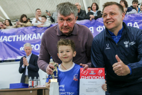 320 детей сыграли в футбол на фестивале &laquo;Крохабол&raquo; в Новосибирске