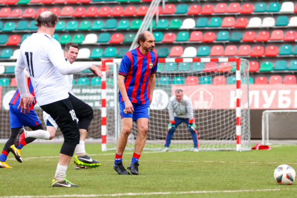 Ветераны Комитета ветеранов футбола РФС выиграли апрельский тур &laquo;Негаснущих звёзд-2024&raquo;