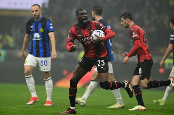 Милан &mdash; Интер &mdash; 1:2, обзор чемпионского матча, 33-й тур Серии А, голы, драки и удаления, подробности, 22 апреля 2024