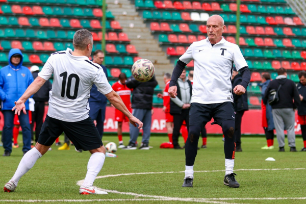 Ветераны Комитета ветеранов футбола РФС выиграли апрельский тур &laquo;Негаснущих звёзд-2024&raquo;