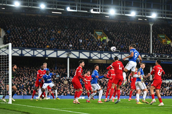 Эвертон &mdash; Ливерпуль &mdash; 2:0, обзор матча чемпионата Англии по футболу, 24 апреля 2024 года, голы: Брэнтуэйт, Калверт-Льюин