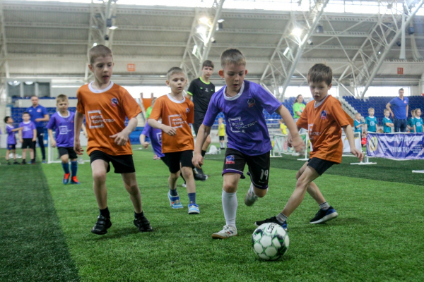 320 детей сыграли в футбол на фестивале &laquo;Крохабол&raquo; в Новосибирске