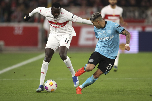 Главные футбольные матчи выходных, 27-28 апреля: Ювентус &mdash; Милан, Тоттенхэм &mdash; Арсенал, ПСЖ &mdash; Гавр, Вест Хэм &mdash; Ливерпуль