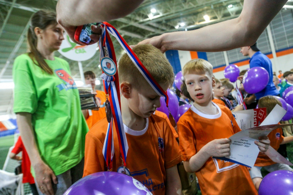 320 детей сыграли в футбол на фестивале &laquo;Крохабол&raquo; в Новосибирске