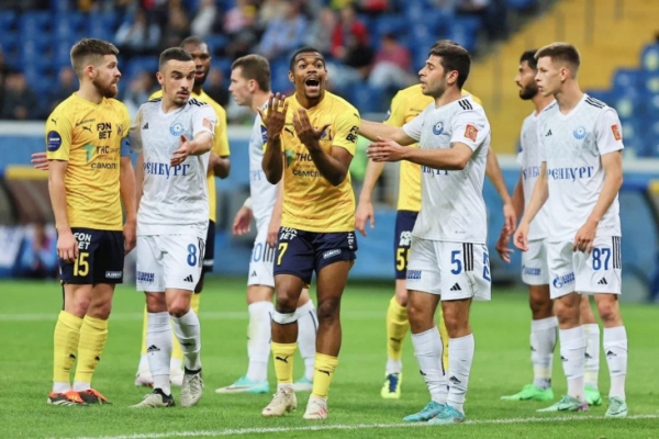 Ростов &mdash; Оренбург &mdash; 2:1, обзор матча 26-го тура РПЛ, голы Томпсона, Роналдо, Комличенко, 29 апреля 2024