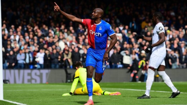 &laquo;Кристал Пэлас&raquo; победил &laquo;Ньюкасл&raquo;, &laquo;МЮ&raquo; вырвал победу у &laquo;Шеффилд Юнайтед&raquo;