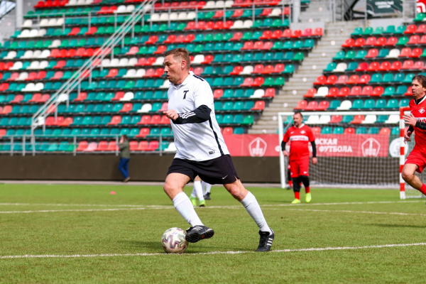 Ветераны Комитета ветеранов футбола РФС выиграли апрельский тур &laquo;Негаснущих звёзд-2024&raquo;