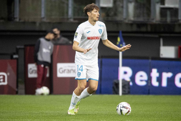 Как провели уикенд российские футболисты за границей, апрель 2024 года, Захарян, Оздоев, Кузяев, Лодыгин, Пруцев, Онугха